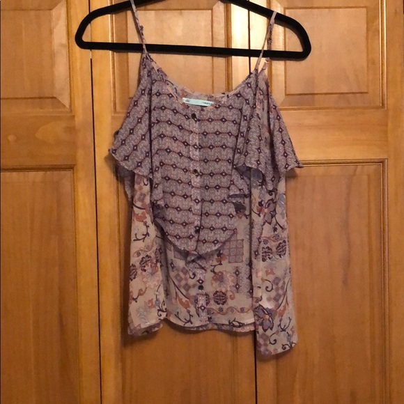 purple/pink straight line tank top with buttons - Picture 1 of 2